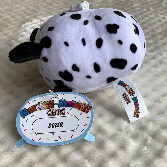 Moosh Moosh Clipz Dozer Dalmatian Plush Keychain Stuffed Animal - Picture 14 of 15